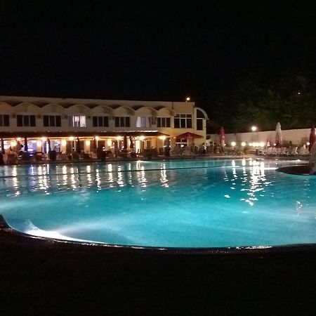 Hotel Mimoza Razgrad 외부 사진