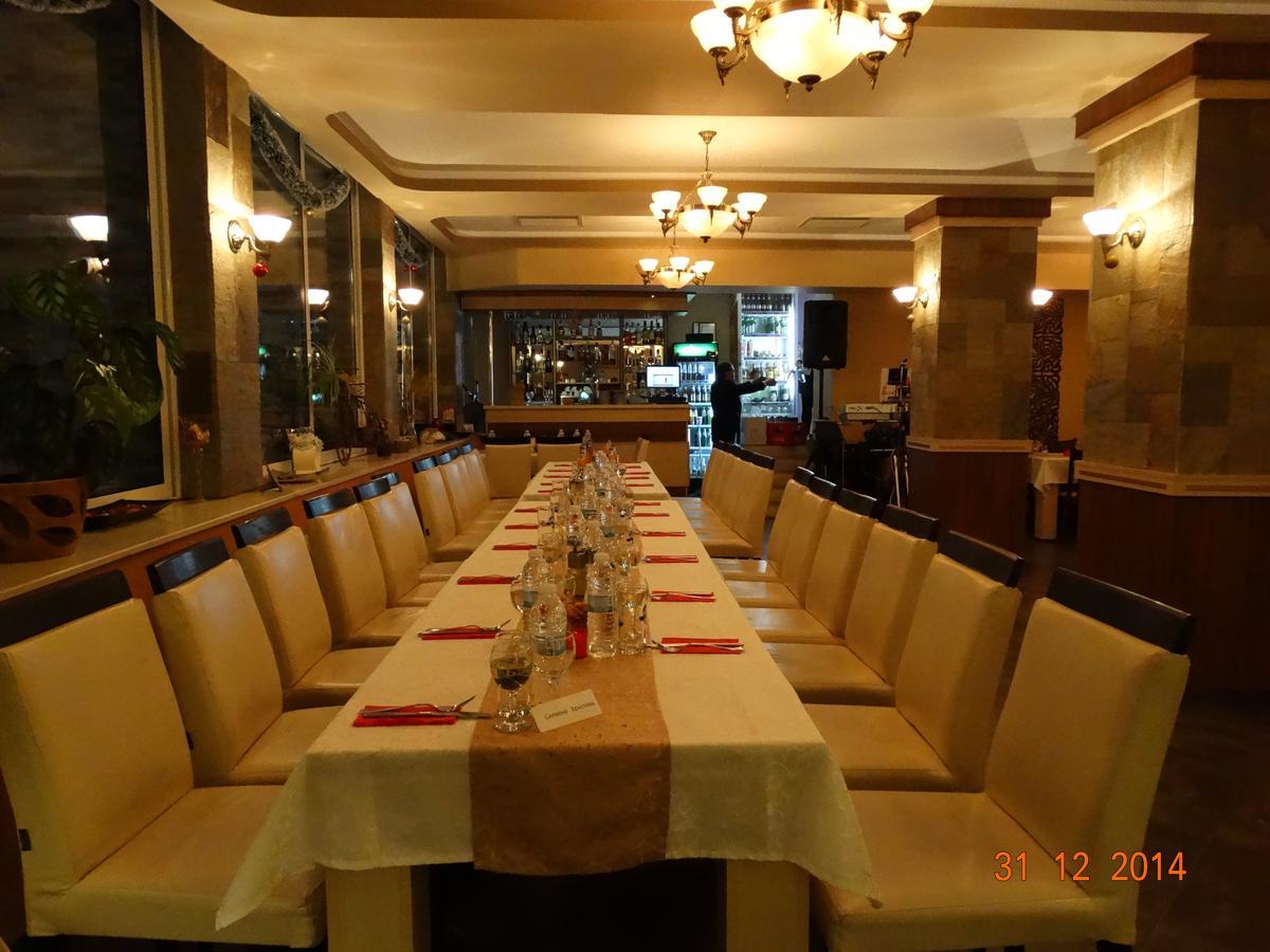 Hotel Mimoza Razgrad 외부 사진