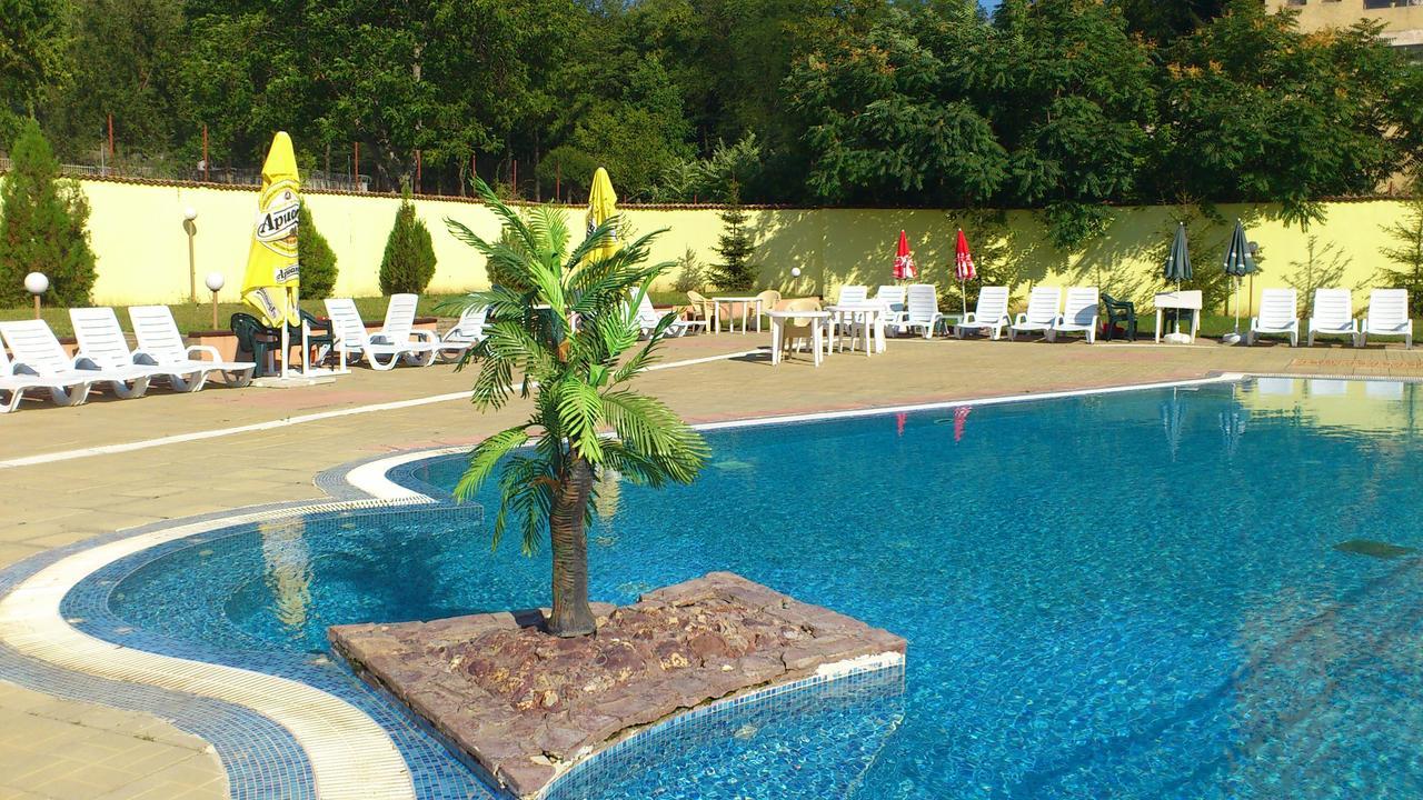 Hotel Mimoza Razgrad 외부 사진